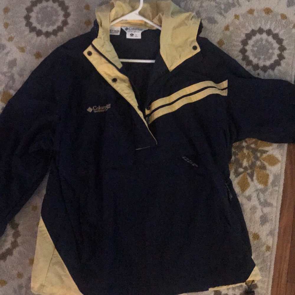 Columbia pullover jacket